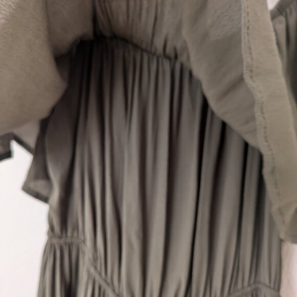Olive Green Ruffled Off-Shoulder Jumpsuit Size Large Women - Picture 6 of 7